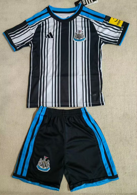 Newcastle United 26/27 Kids Home kit