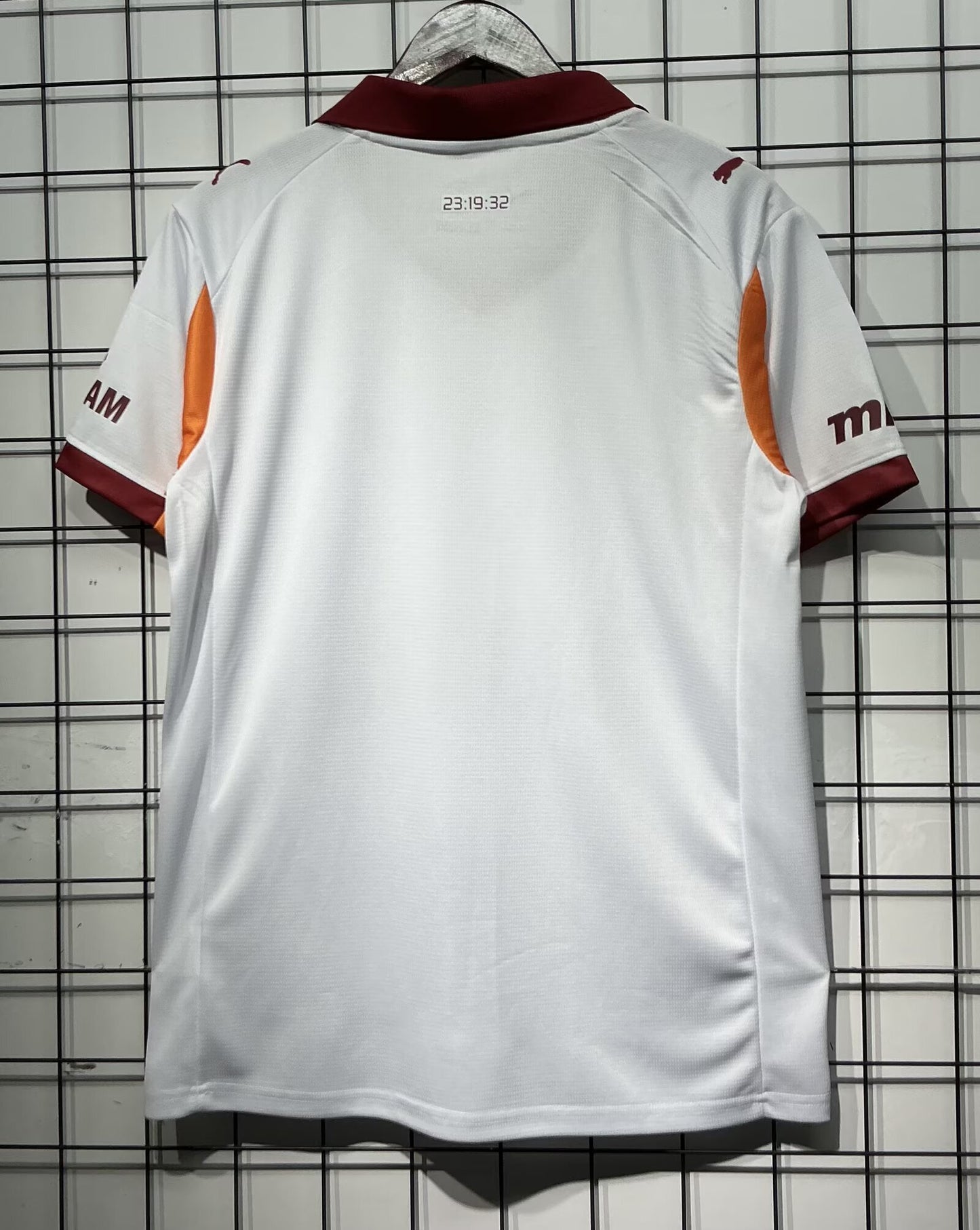 Galatasaray 25/26 Away kit