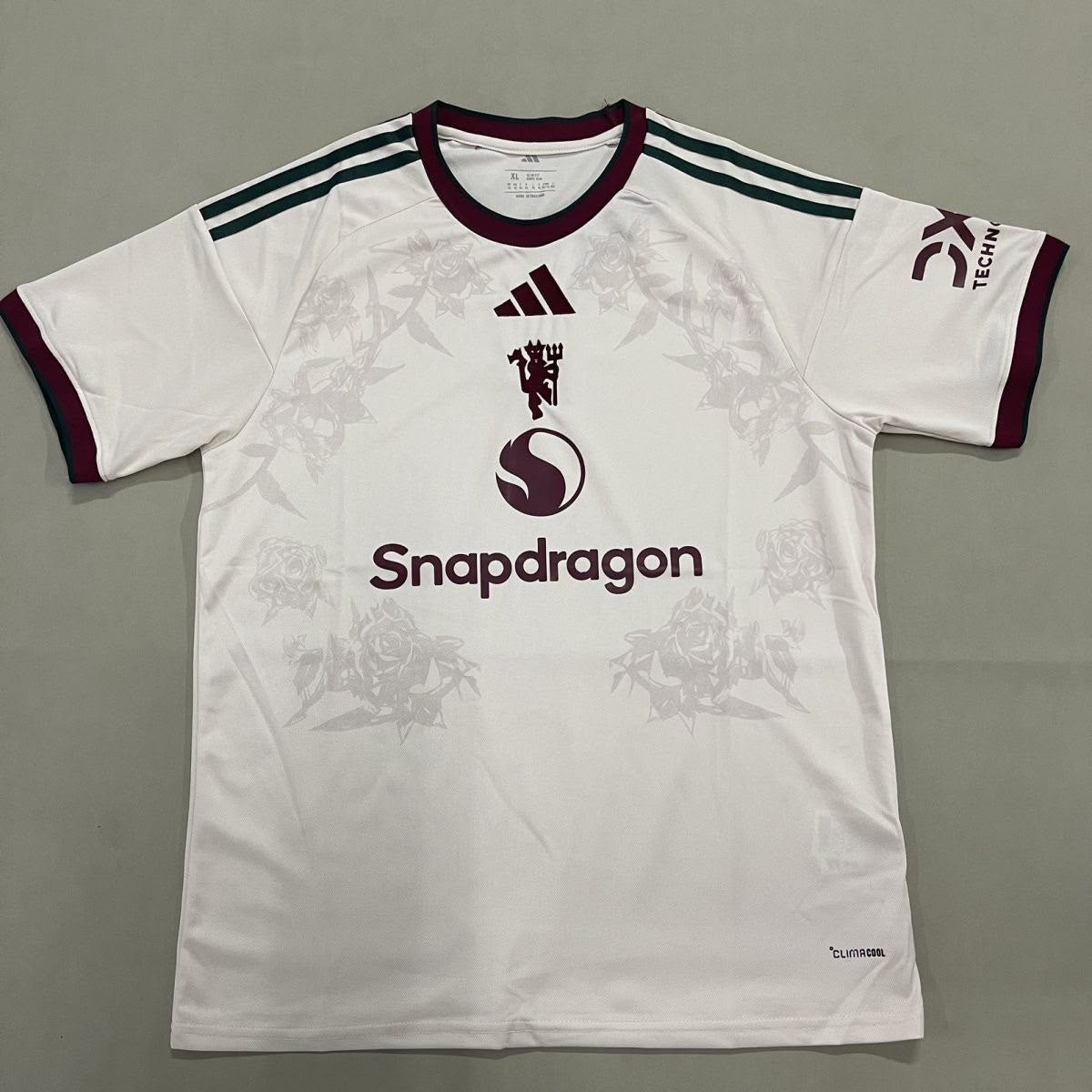 Manchester United 26/27 Away White kit
