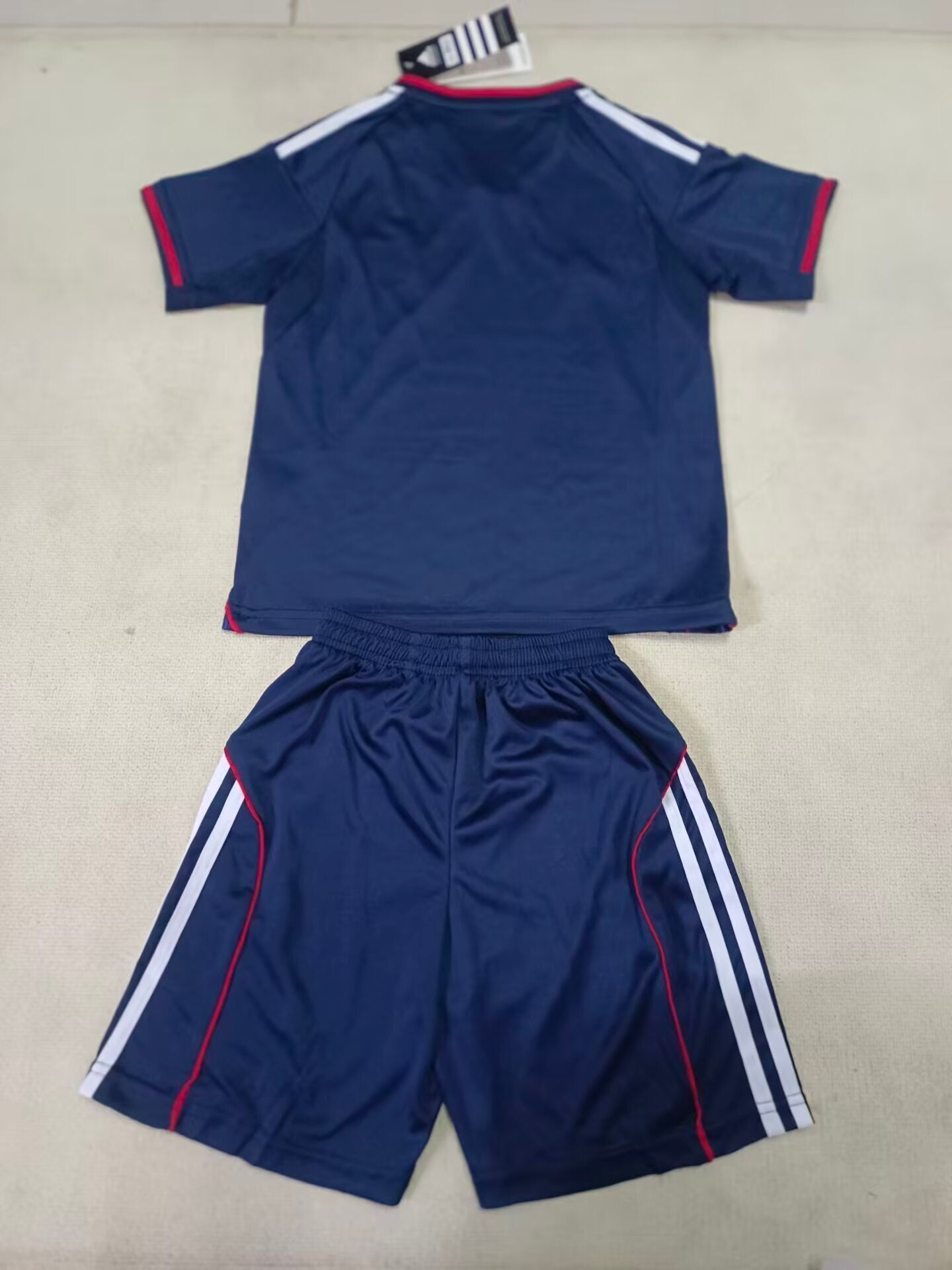 25/26 Kids Home kit