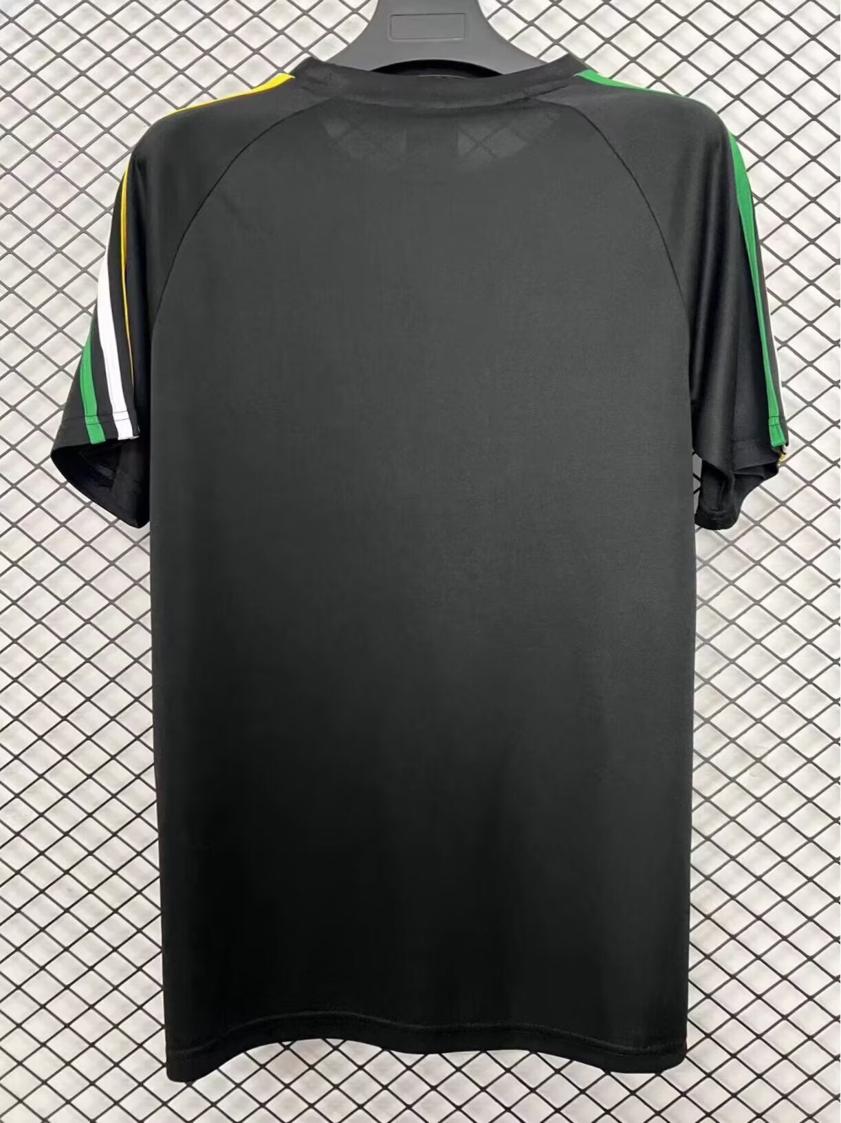 Celtic 26/27 Casual Black kit