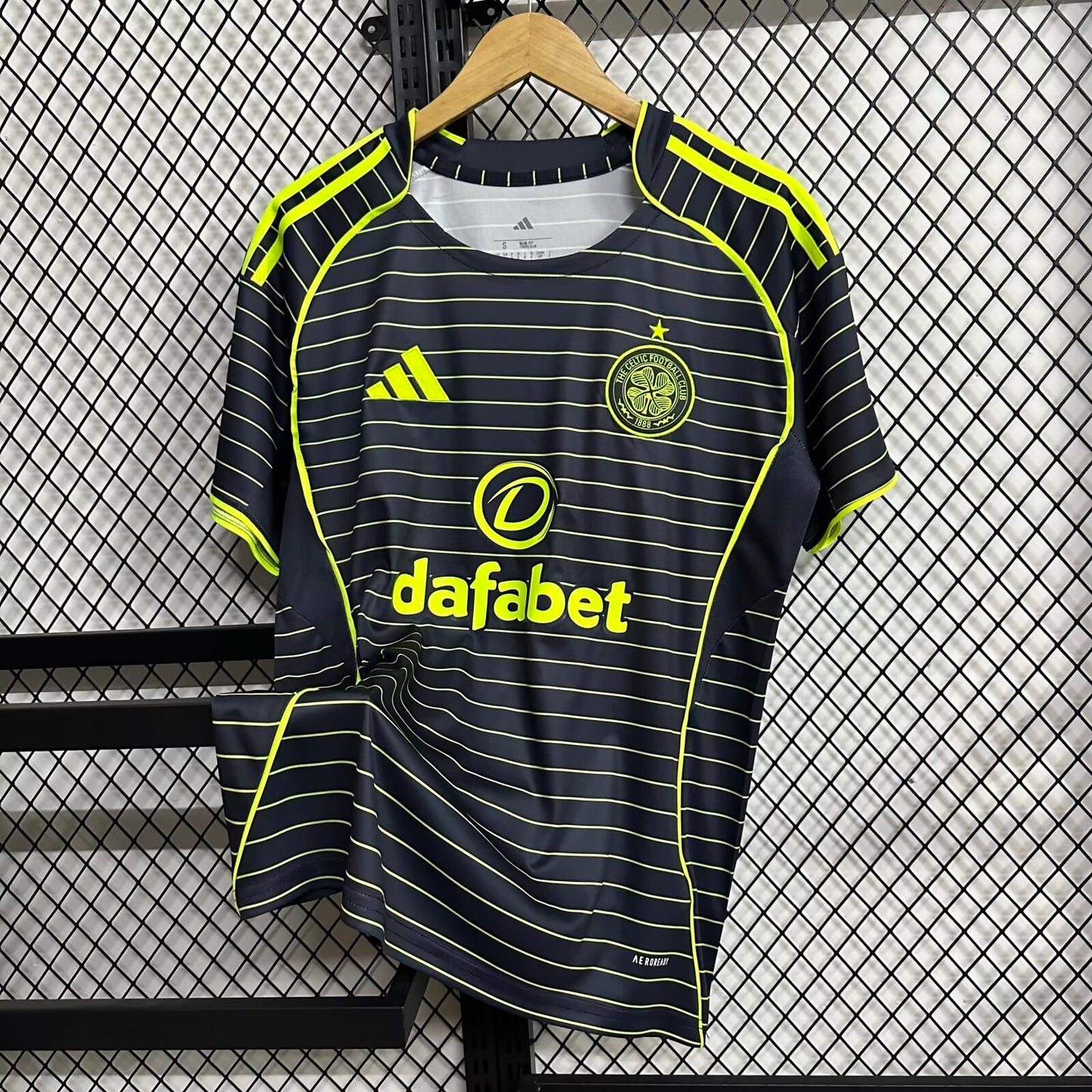 Celtic 25/26 Away kit
