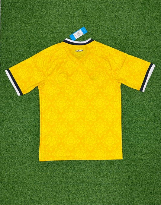 Leeds United 26/27 Away kit