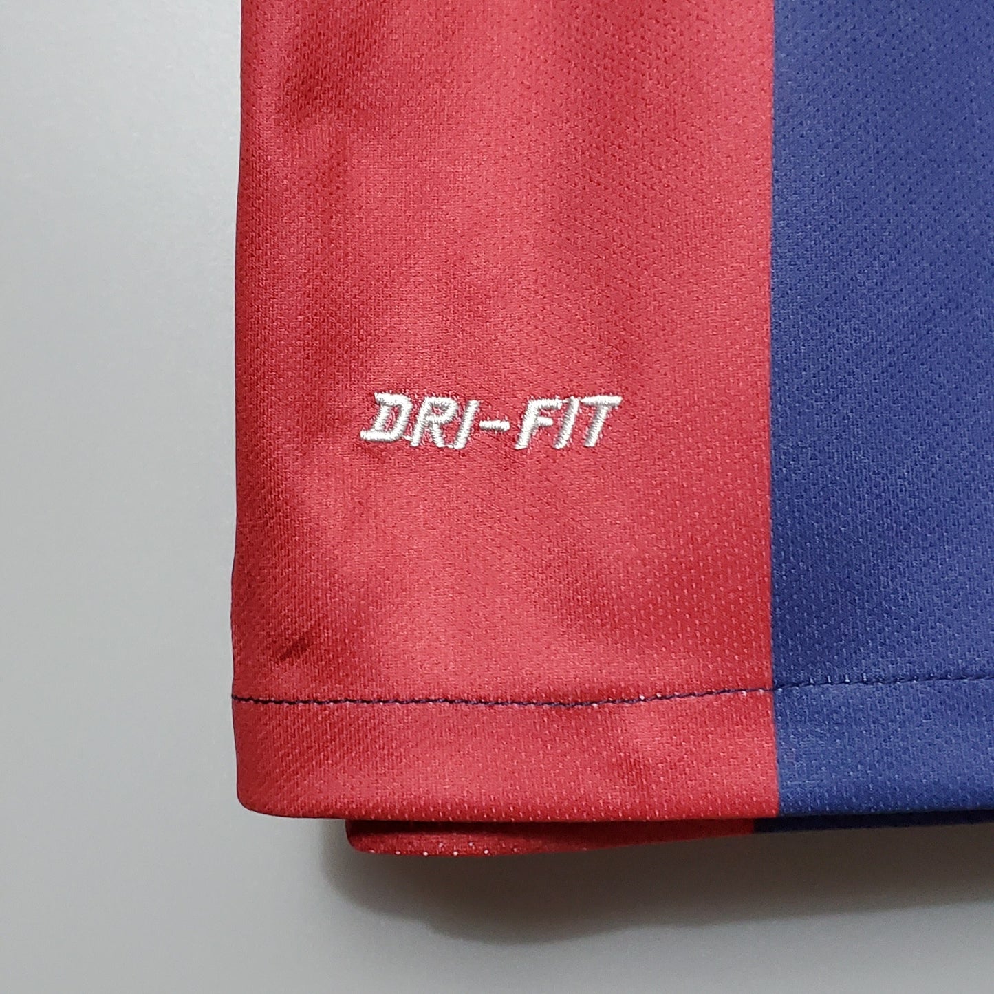 Barcelona Retro 14/15 - Home kit