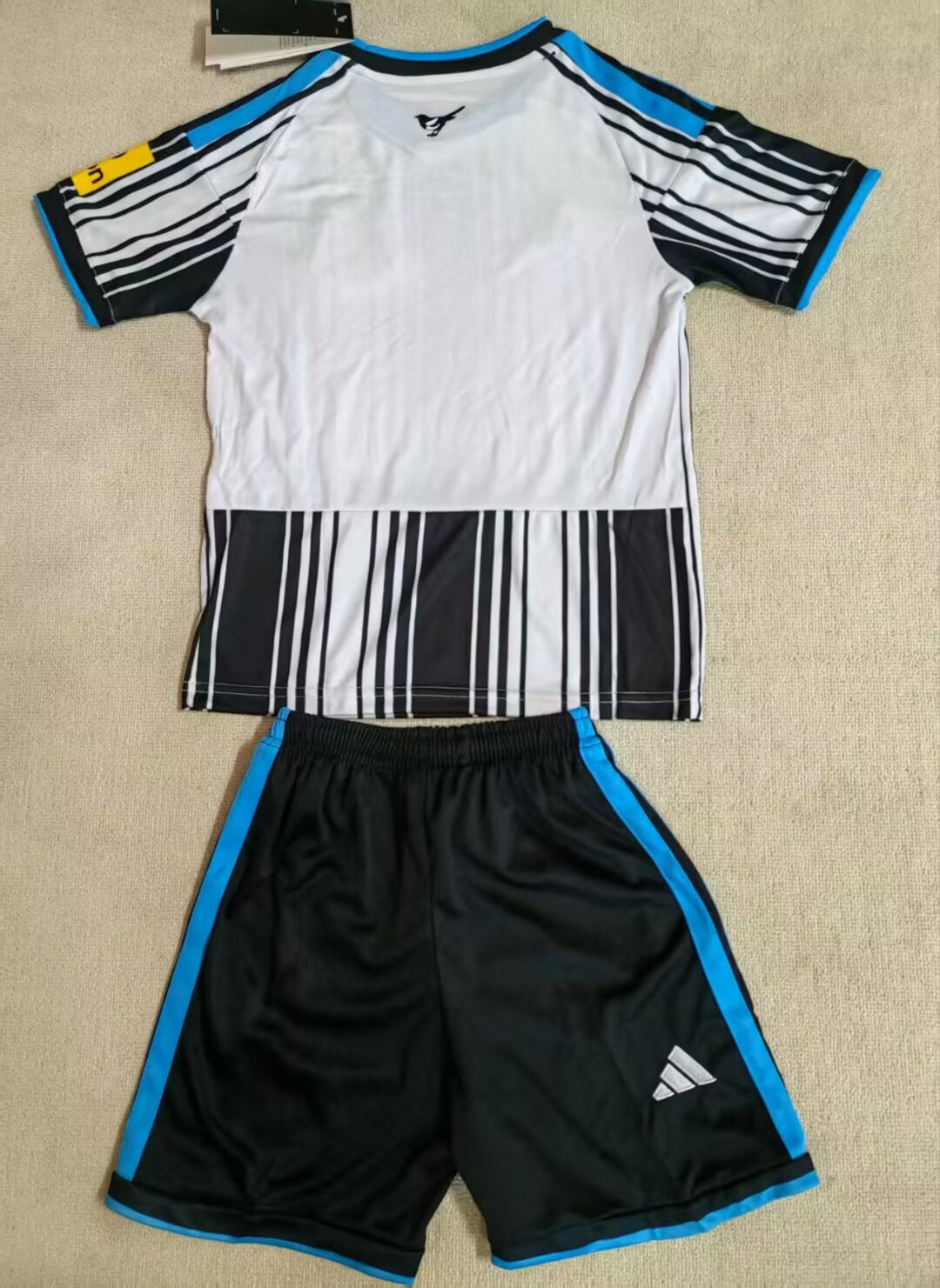 Newcastle United 26/27 Kids Home kit