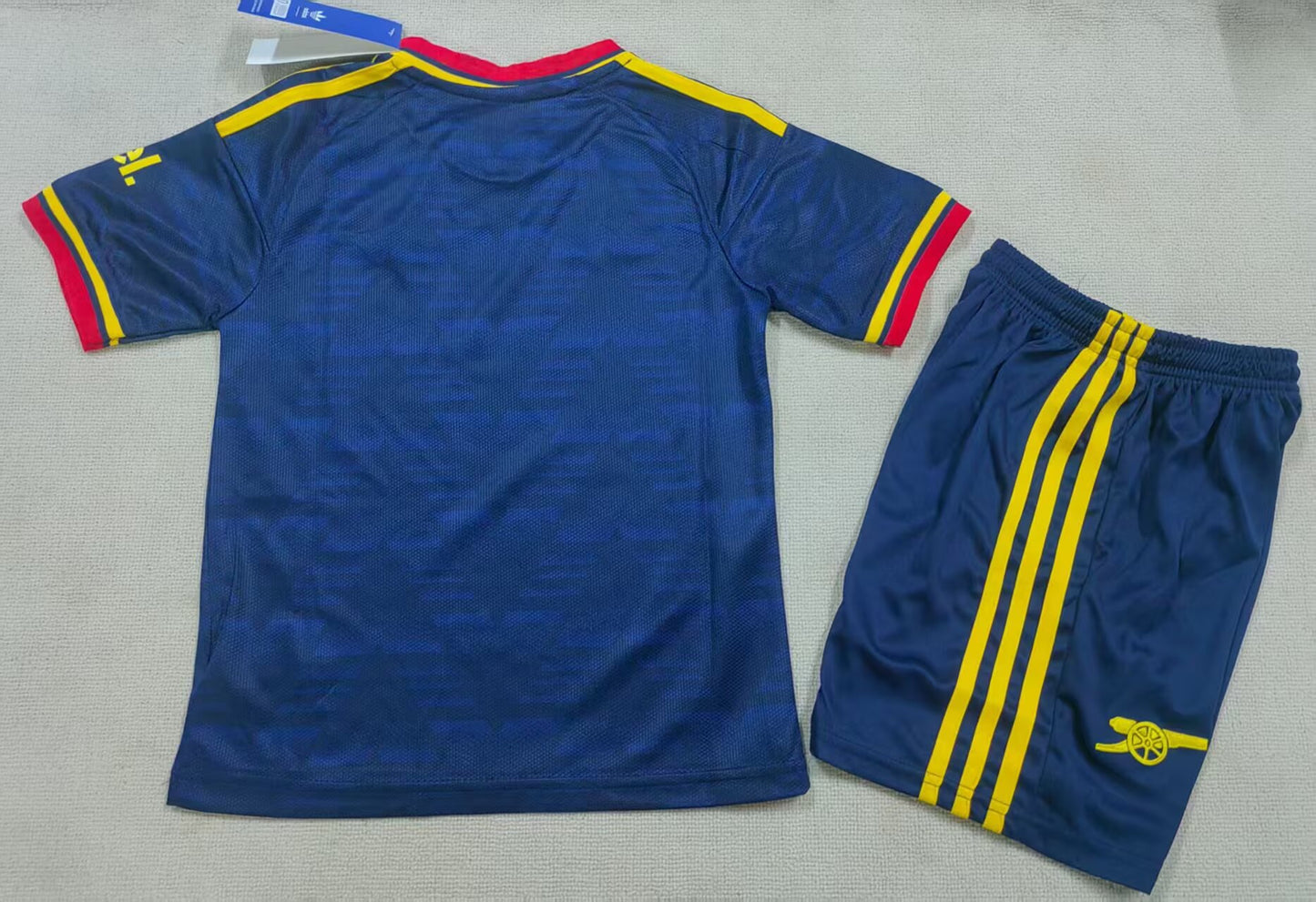 Arsenal 26/27 Kids Away kit