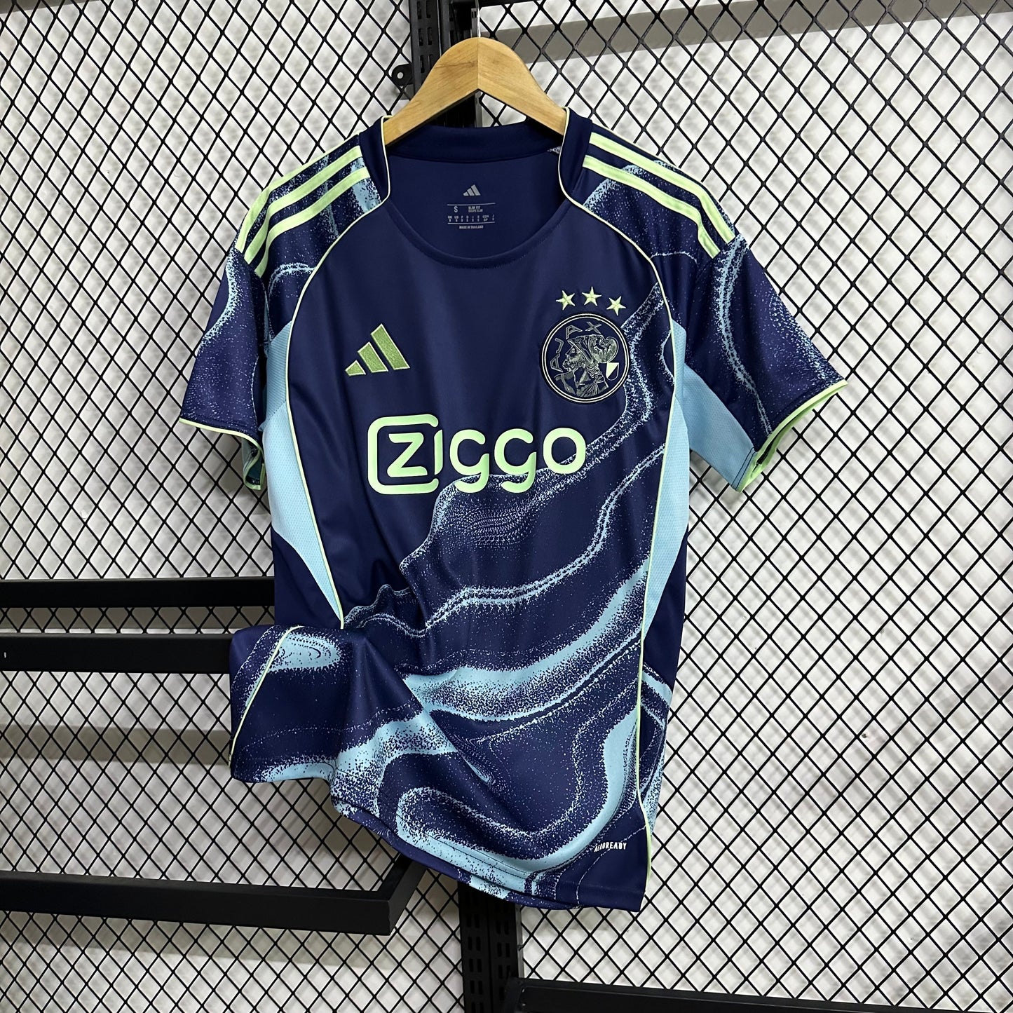 Ajax 25/26 Third kit