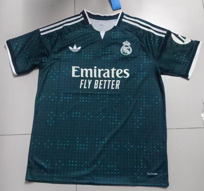 Real Madrid 26/27 Away Green kit