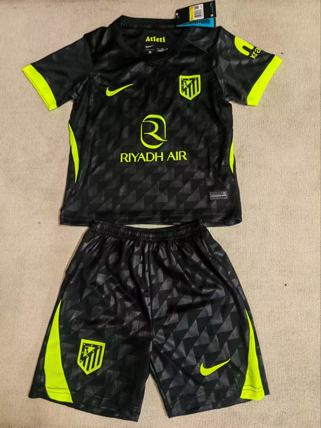 Atlético Madrid 26/27 Kids Away black kit