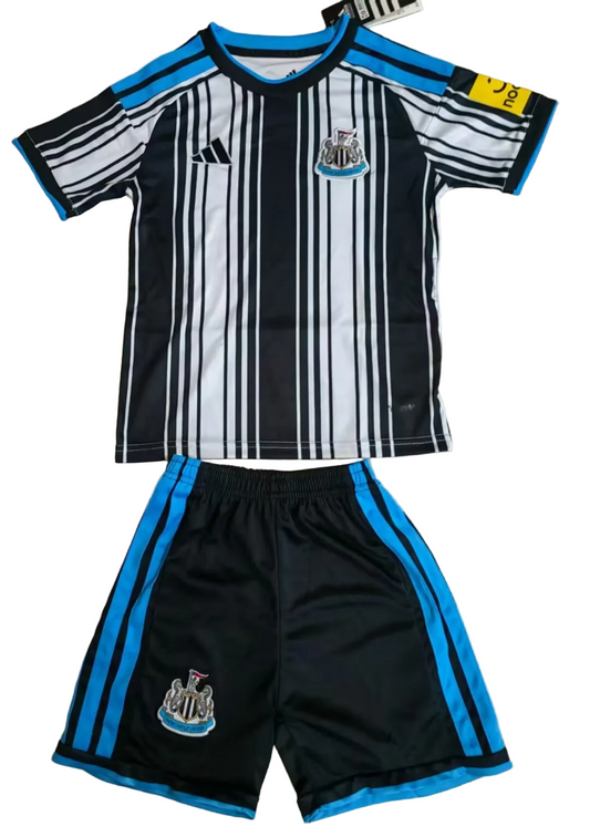 Newcastle United 26/27 Kids Home kit