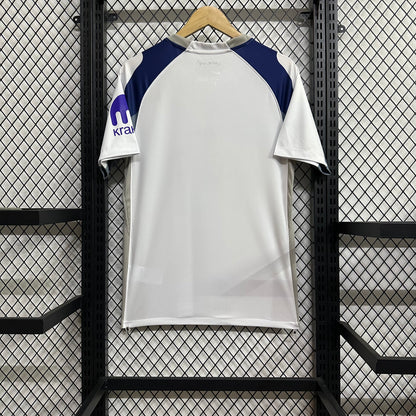 Tottenham Hotspurs 25/26 Home kit