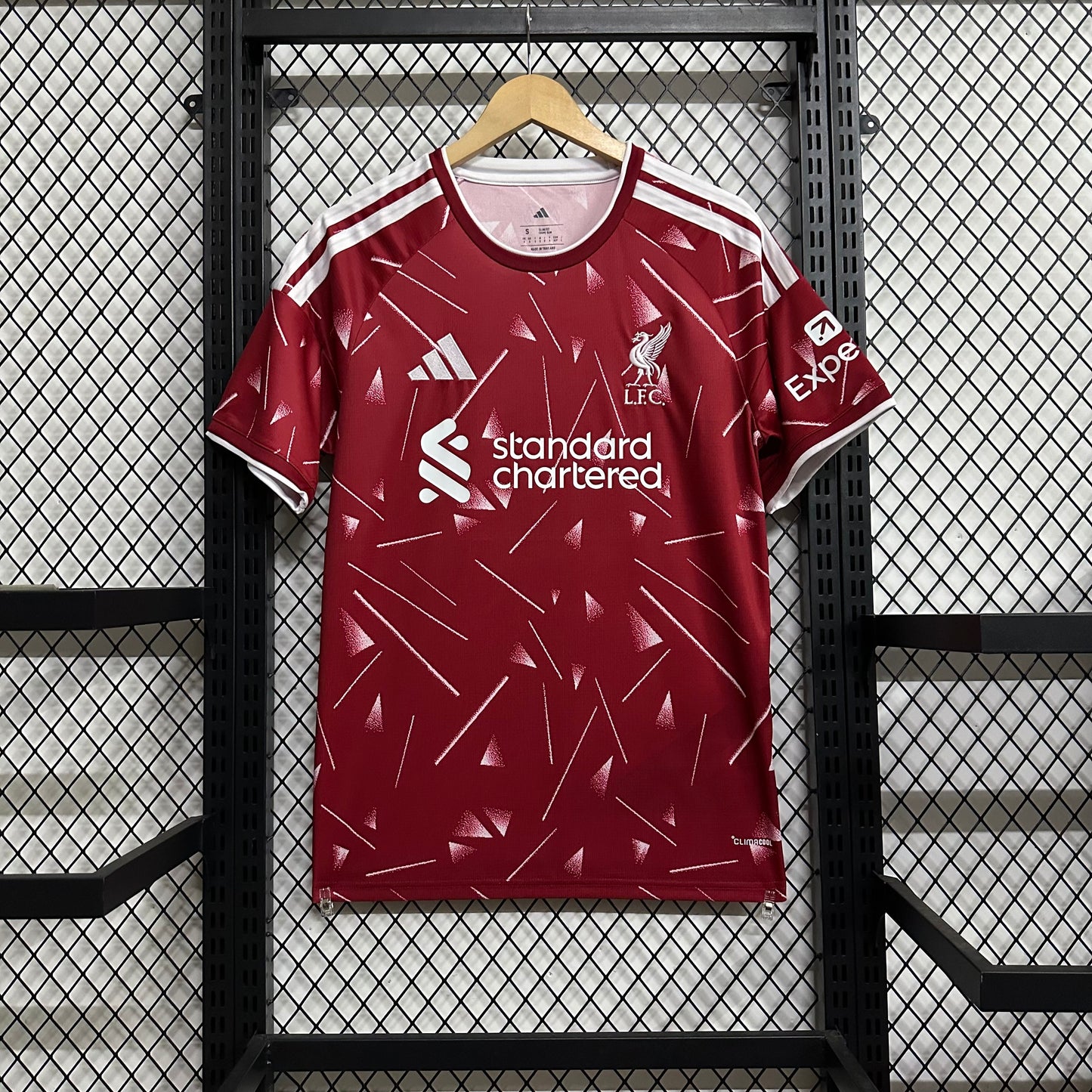 Liverpool 26/27 Home kit