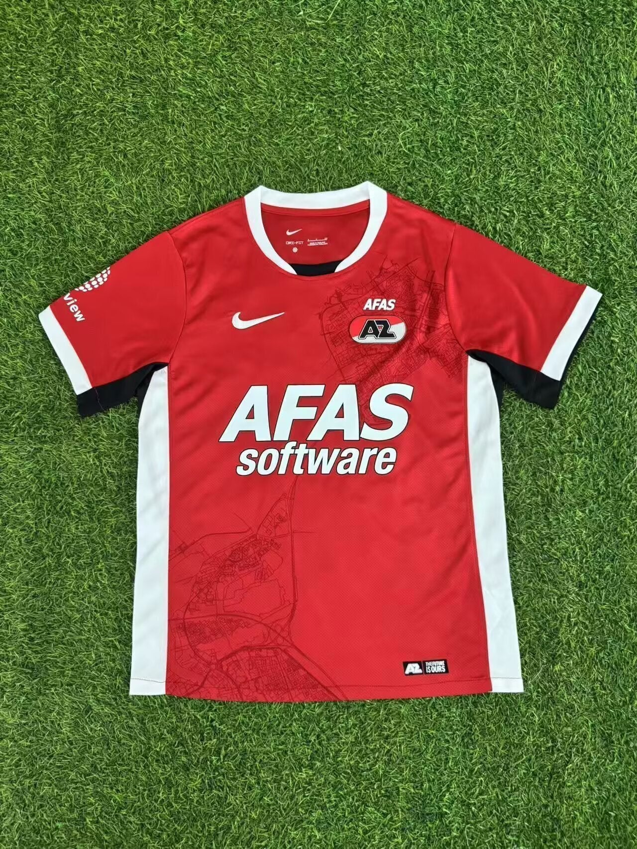 AZ Alkmaar 25/26 Home kit