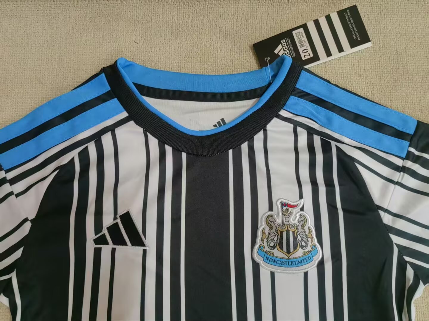 Newcastle United 26/27 Kids Home kit