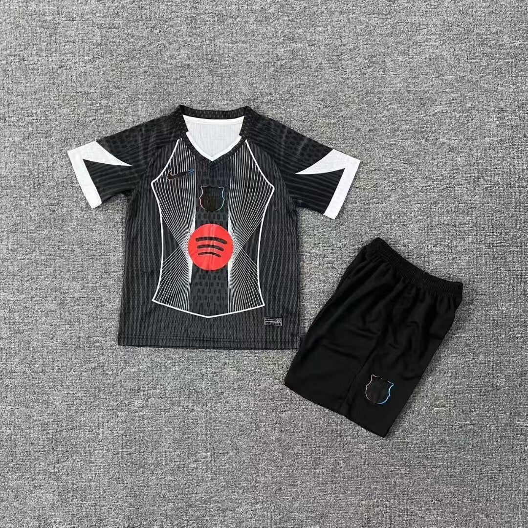 Barcelona 2026 Kids Special Edition Black&White kit