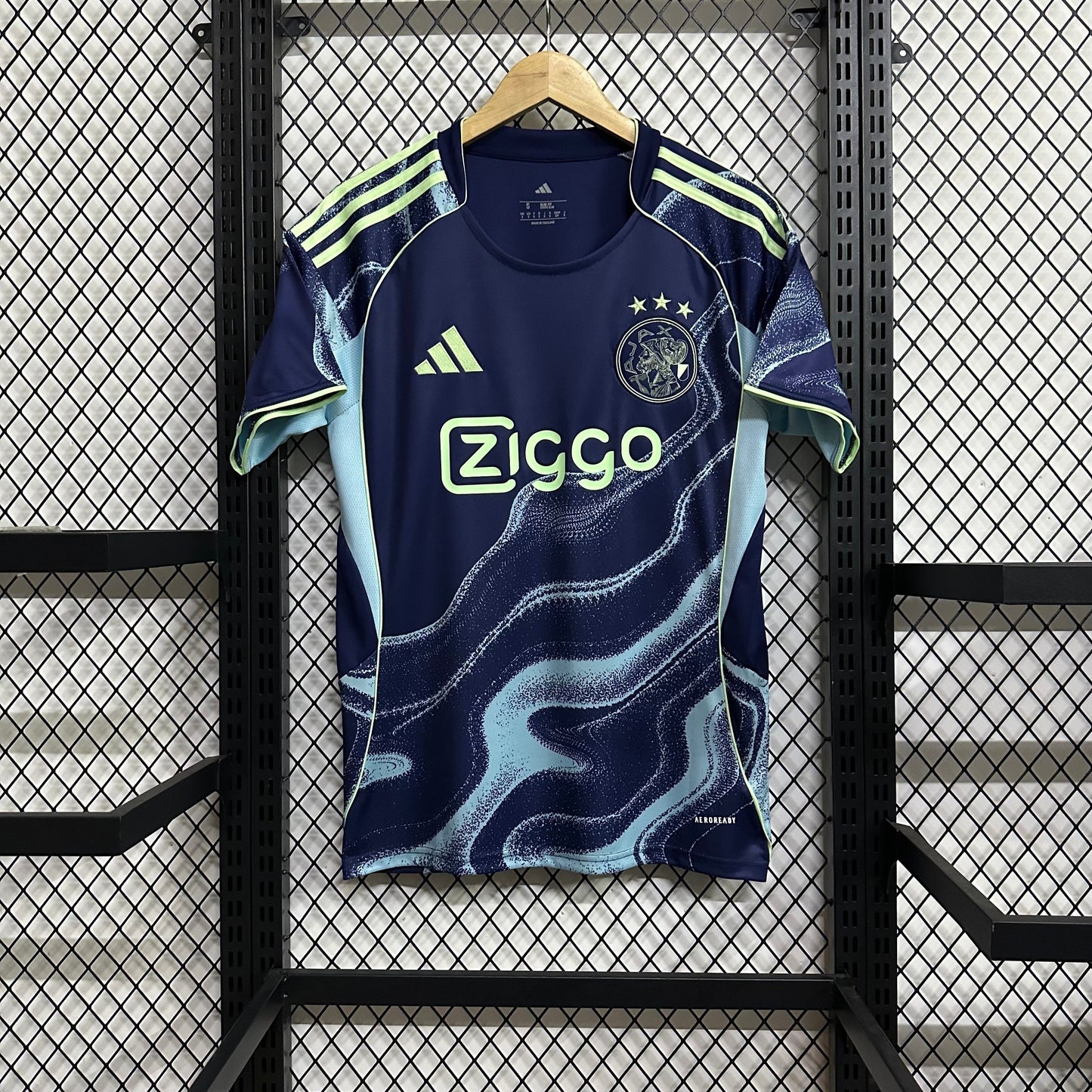Ajax 25/26 Third kit