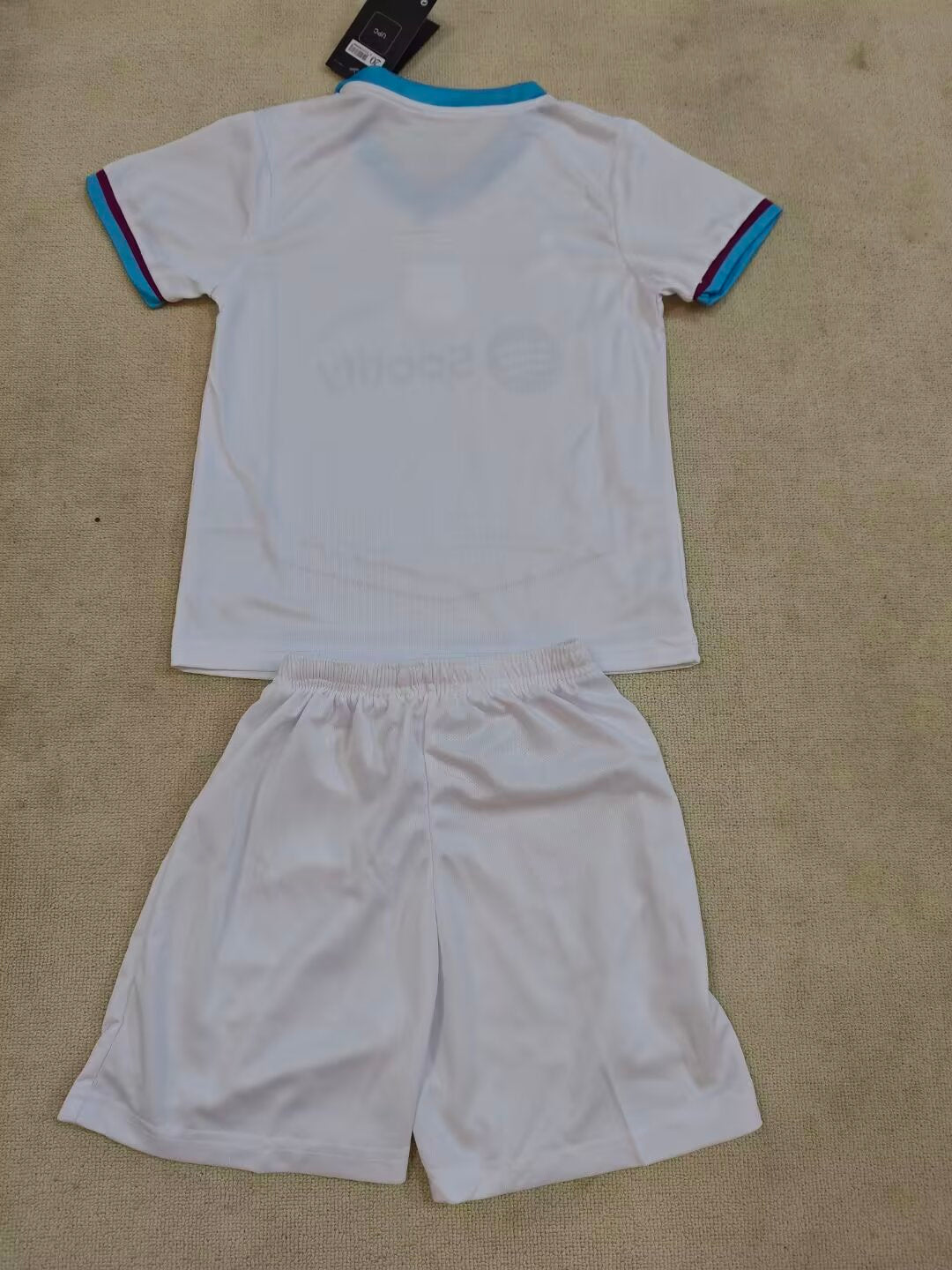 Barcelona 26/27 Kids Away Special kit