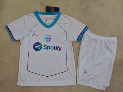 Barcelona 26/27 Kids Away Special kit