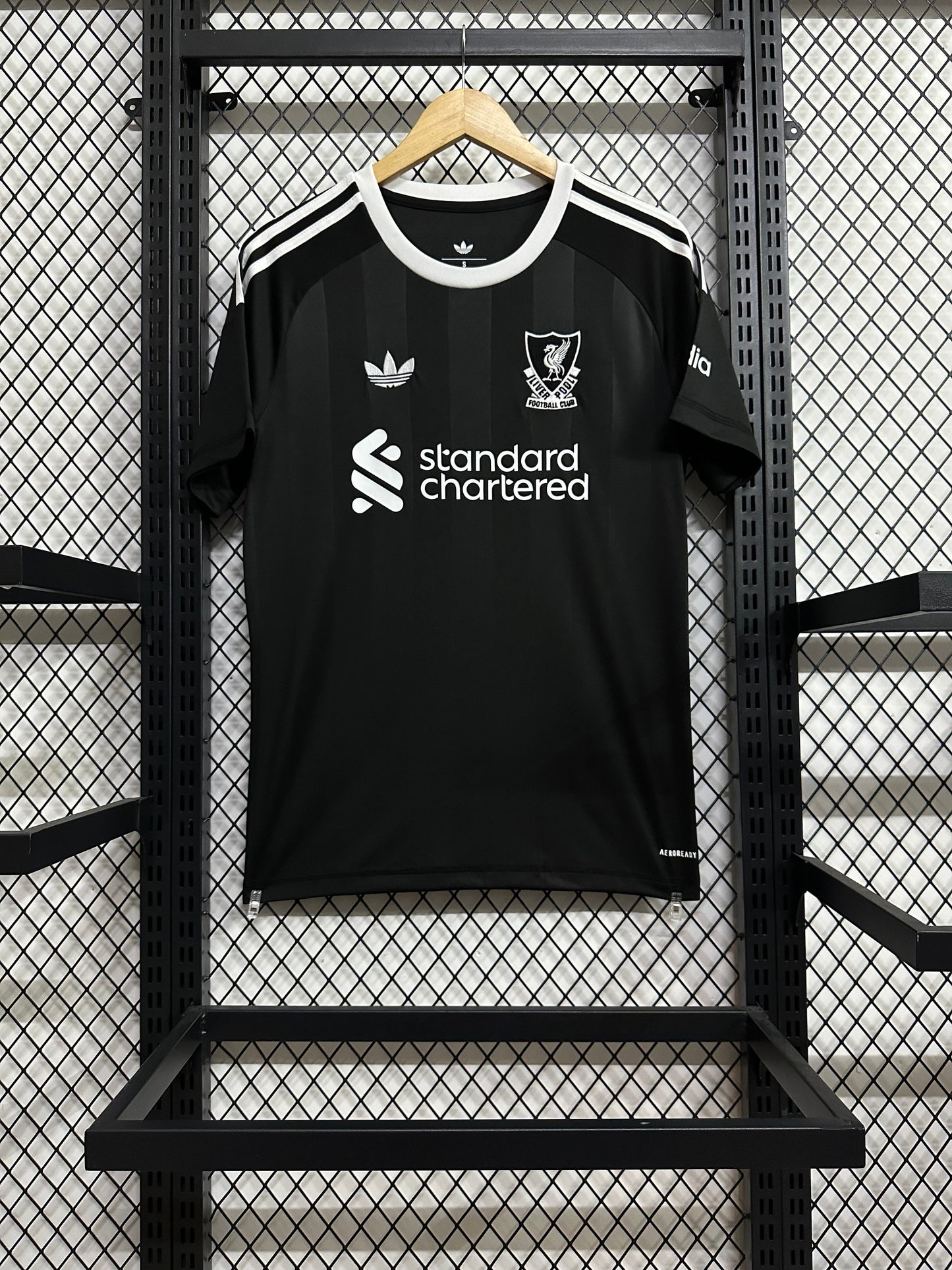 Liverpool 25/26 Fourth kit