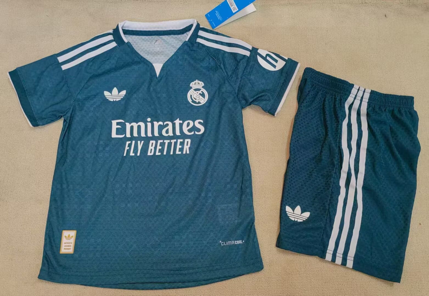 Real Madrid 26/27 Kids Away Green kit