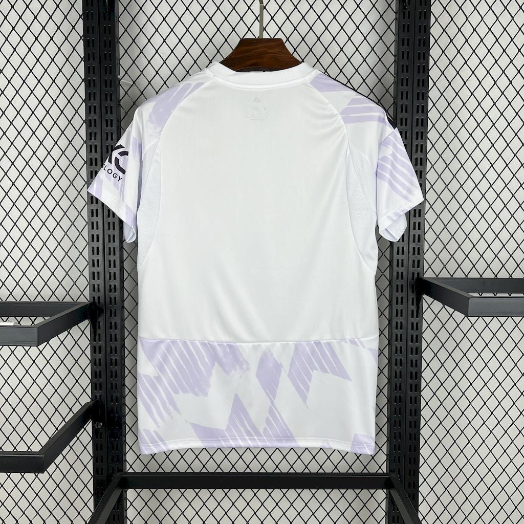 Man Utd 25/26 Away kit