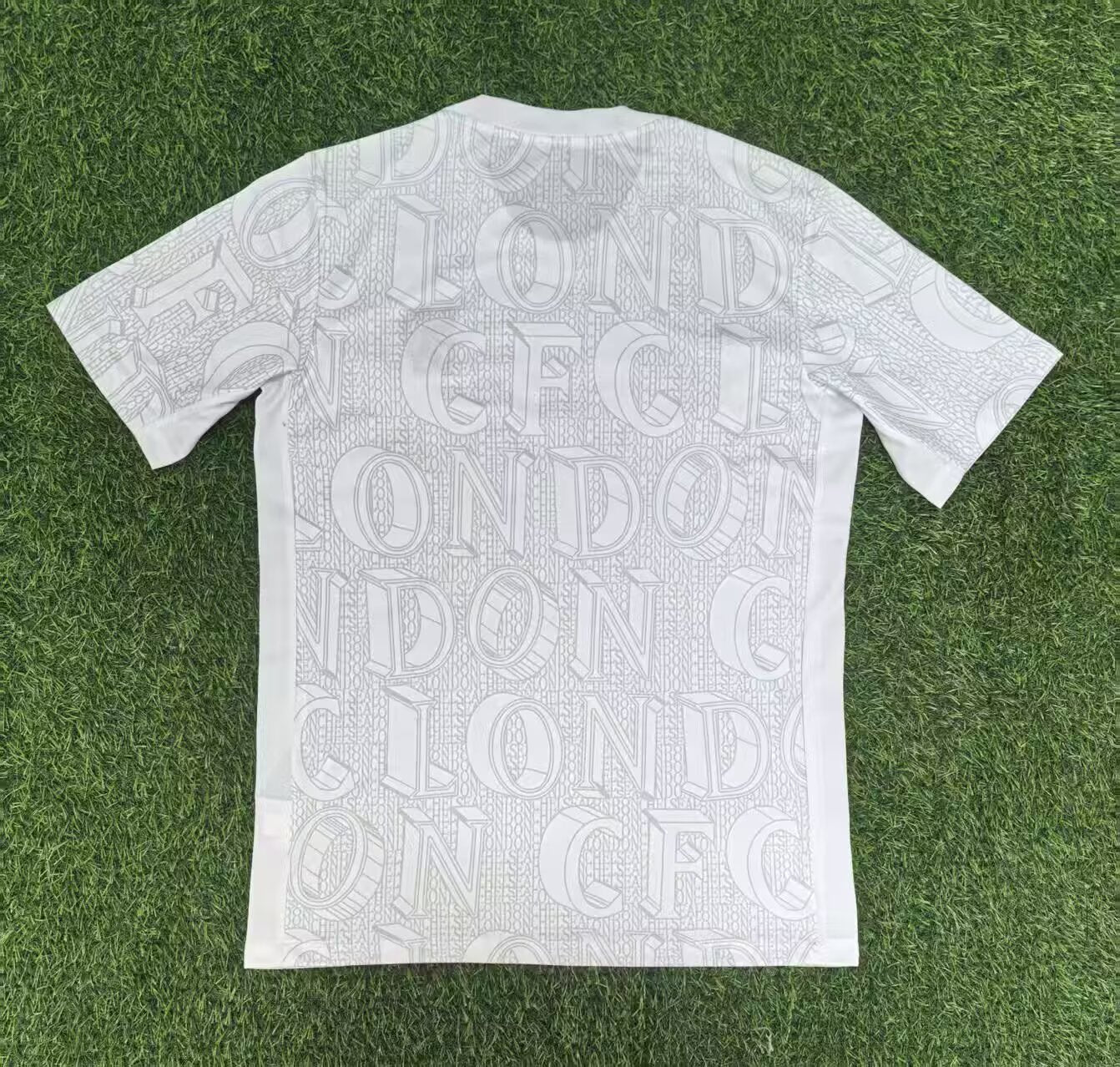Chelsea 26/27 Away White kit