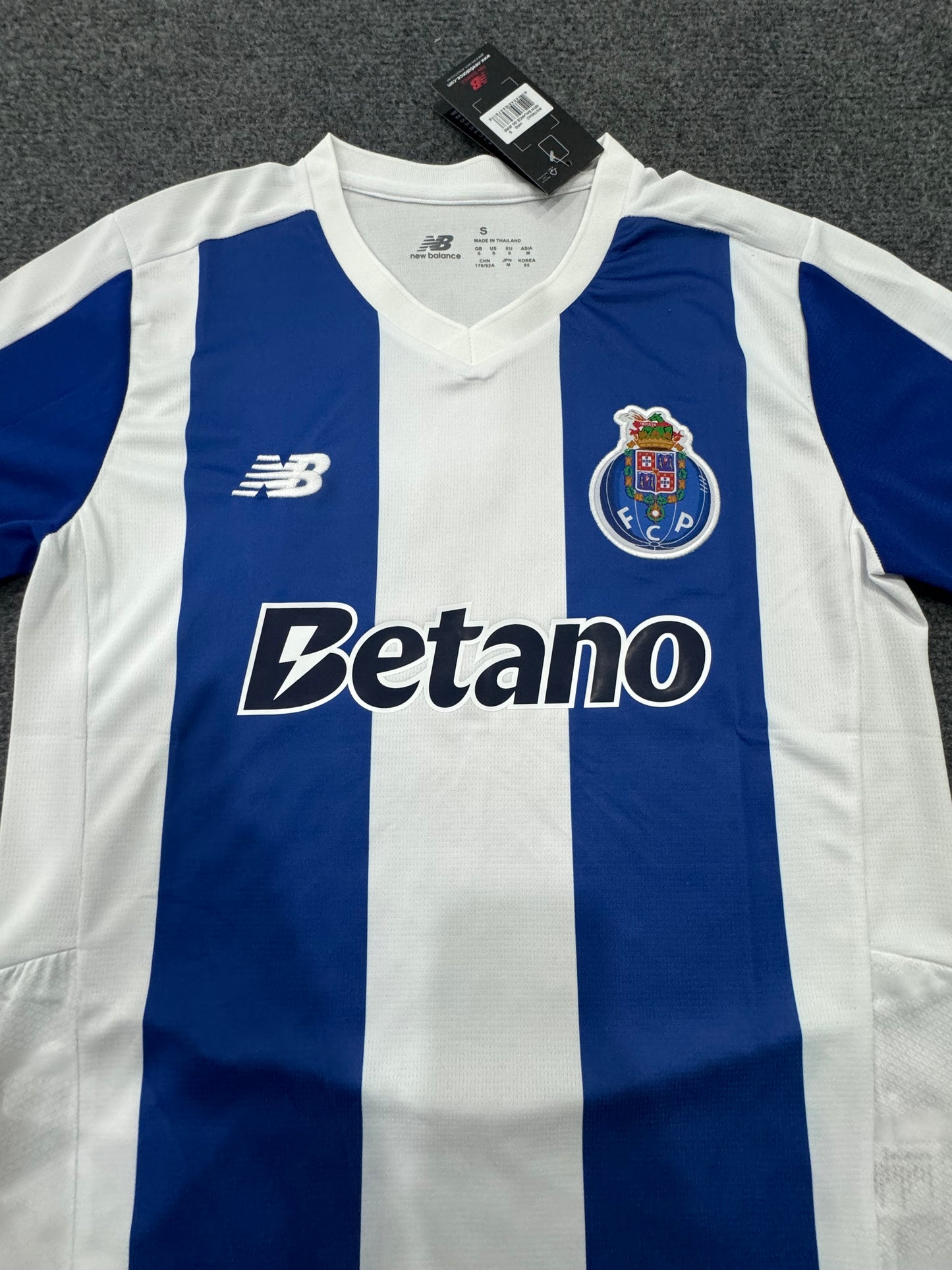 Porto 26/27 Home kit
