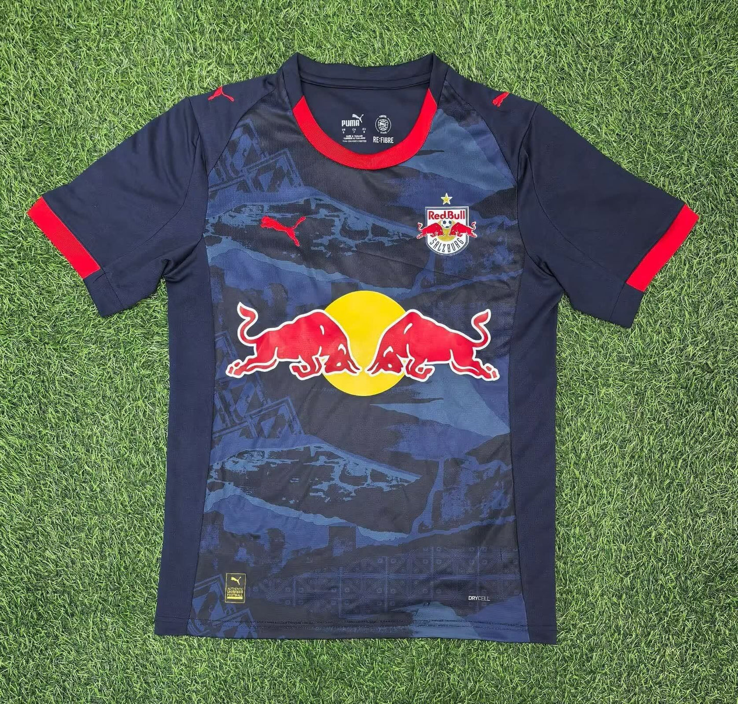 Red Bull Salzburg 25/26 - Away kit