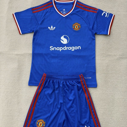 Manchester United 2026 Kids Away kit