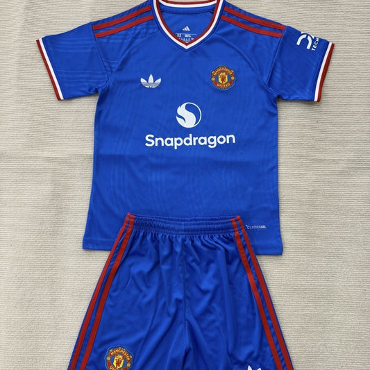 Manchester United 2026 Kids Away kit