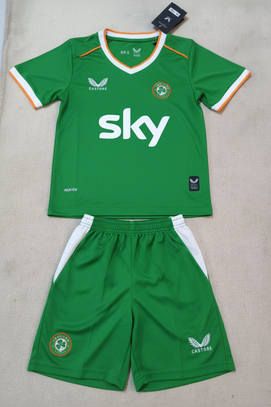 Ireland 2026 kids Home Green kit