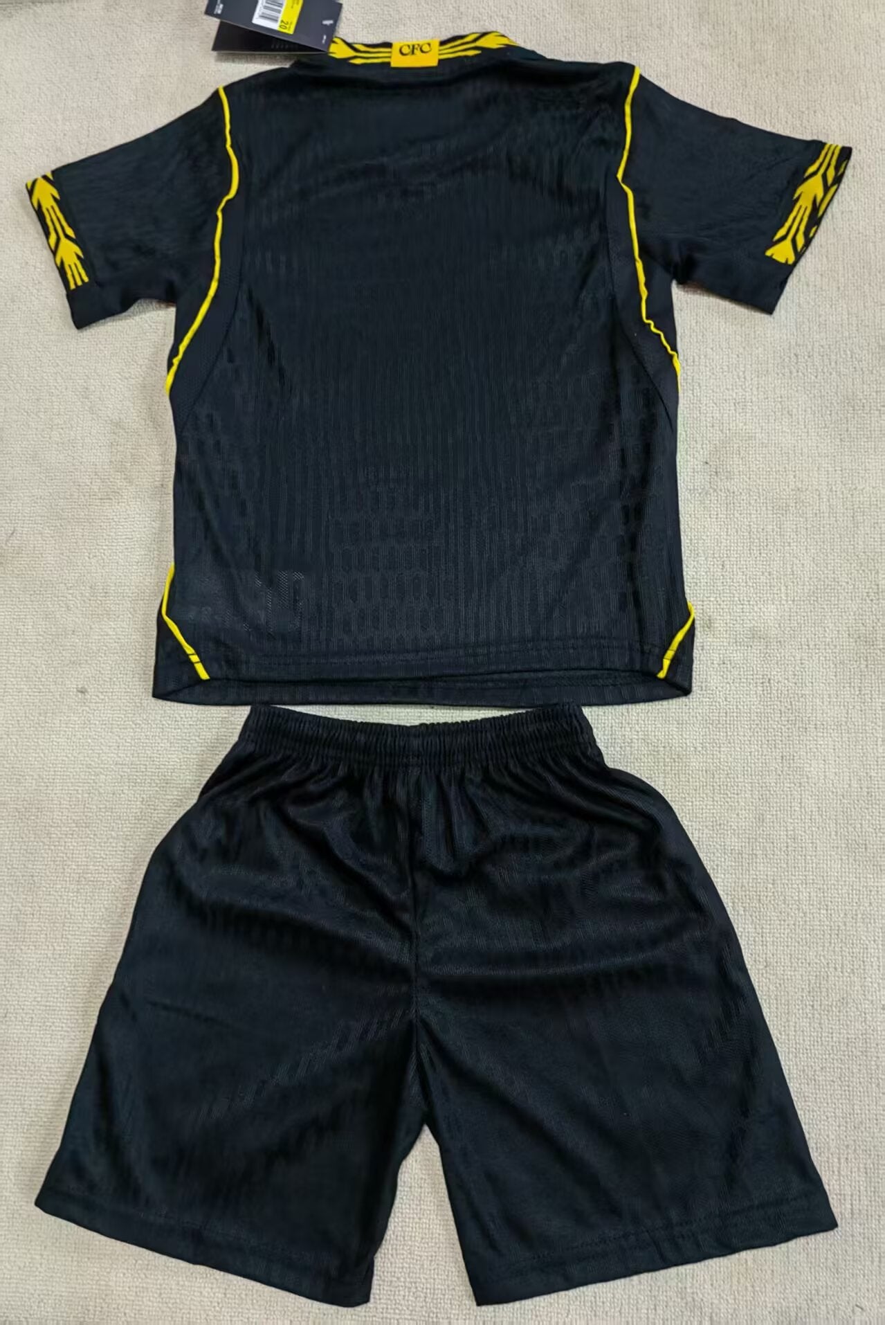 Chelsea 26/27 Kids Away kit