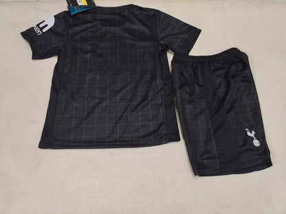 Tottenham Hotspurs 25/26 Kids Away Black kit