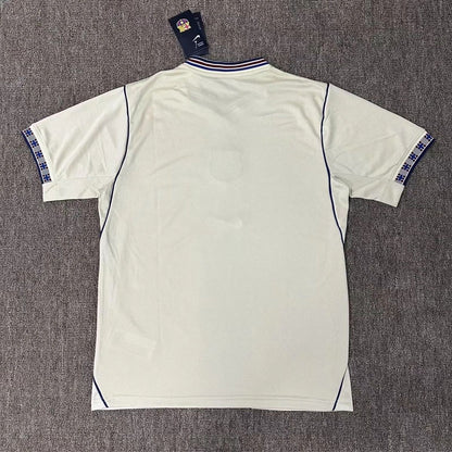 Barcelona 26/27 White training kit