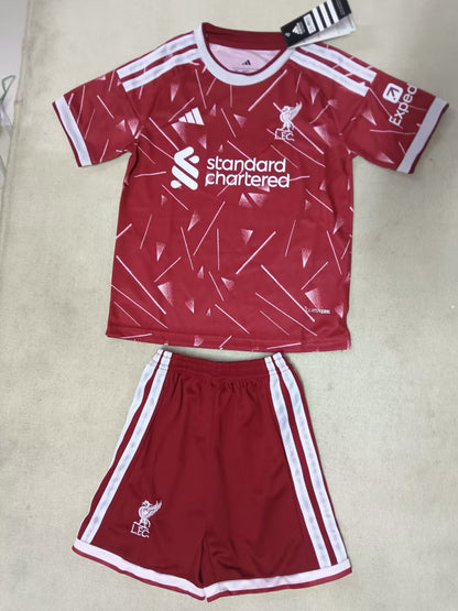 Liverpool 26/27 Kids Home kit