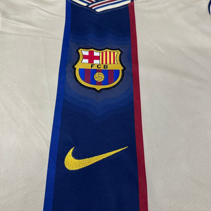 Barcelona 26/27 White training kit
