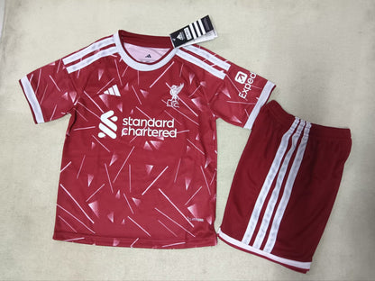 Liverpool 26/27 Kids Home kit