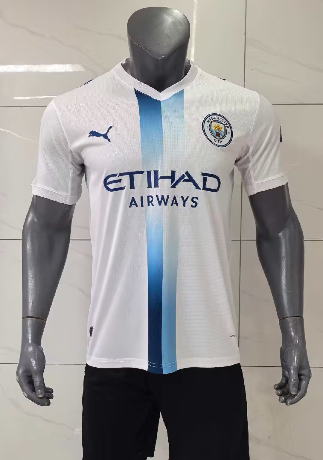 Manchester City 26/27 Away kit