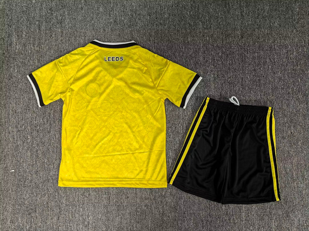 Leeds United 26/27 Kids Away kit