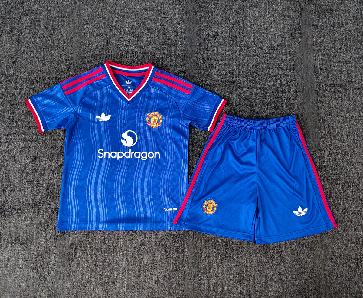 Manchester United 2026 Kids Away kit