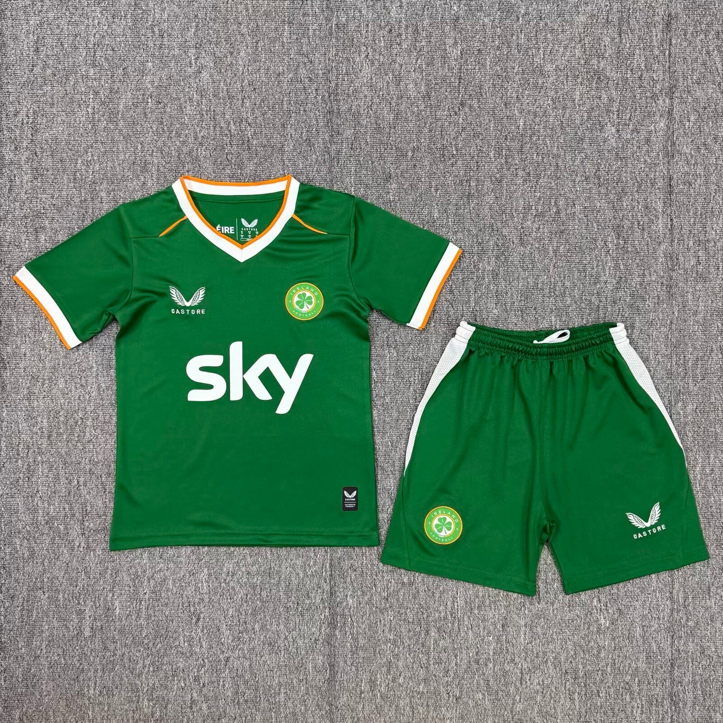 Ireland 2026 kids Home Green kit