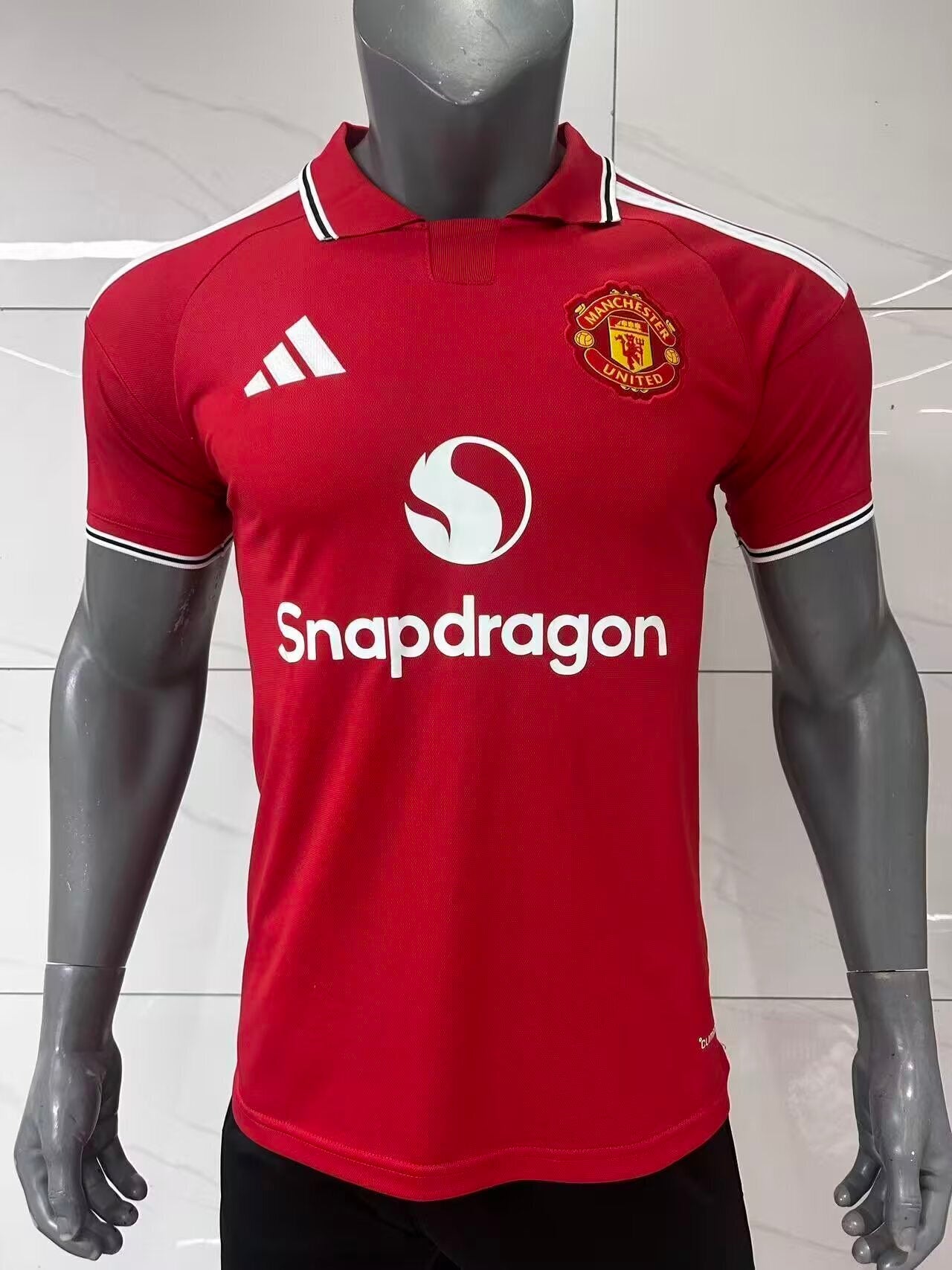 Manchester United 26/27 Red Home kit