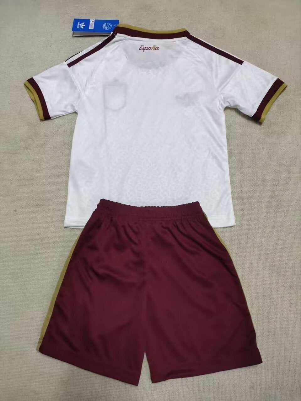 Spain 2026 Kids Away kit