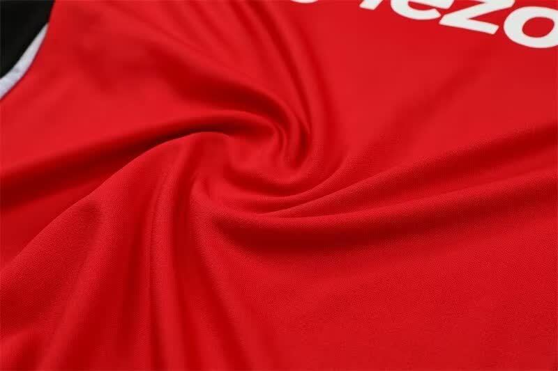 Manchester United Red&Black Training Kit – Top & Pants