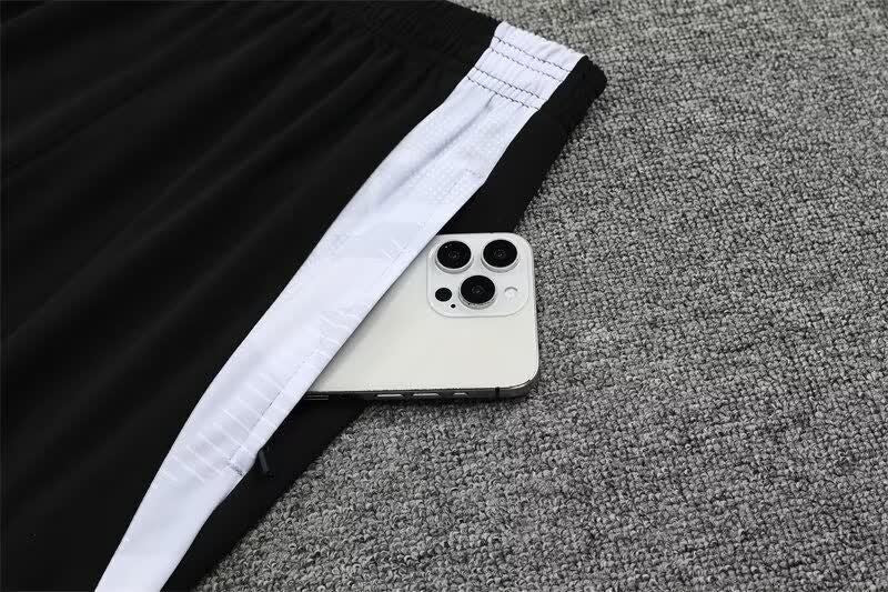 Manchester United Red&Black Training Kit – Top & Pants