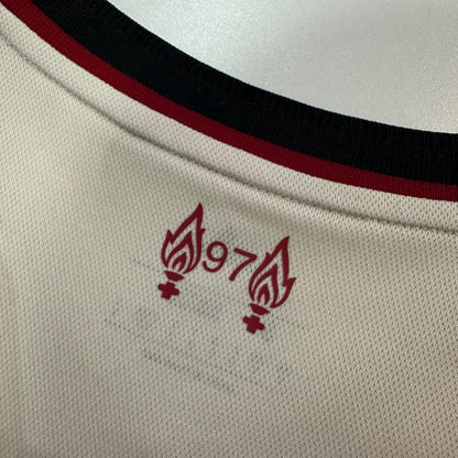 Liverpool 25/26 Away kit