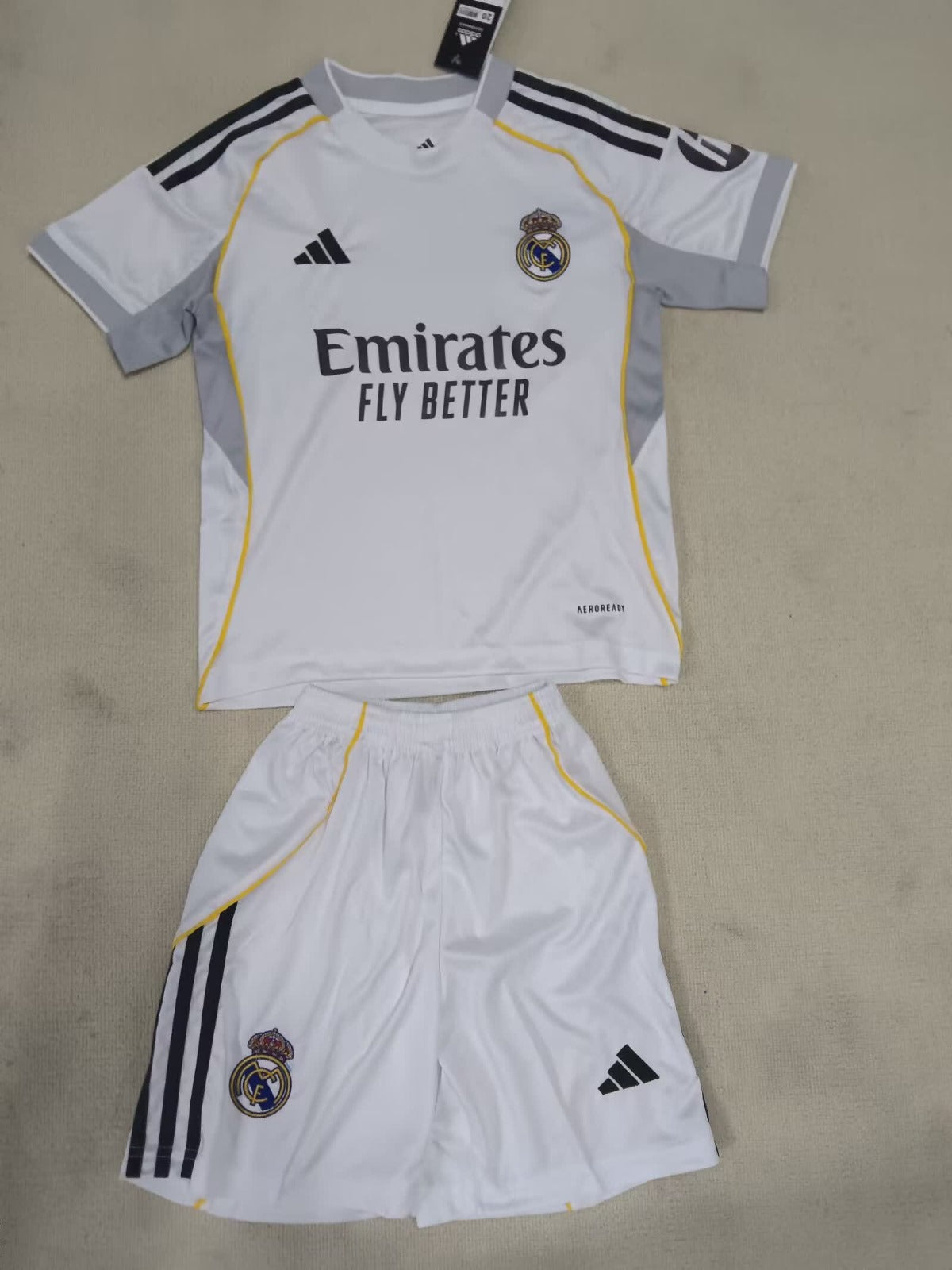 Real Madrid 25/26 Kids Home Kit